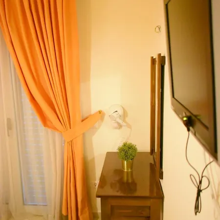 Apartment Lazos *
